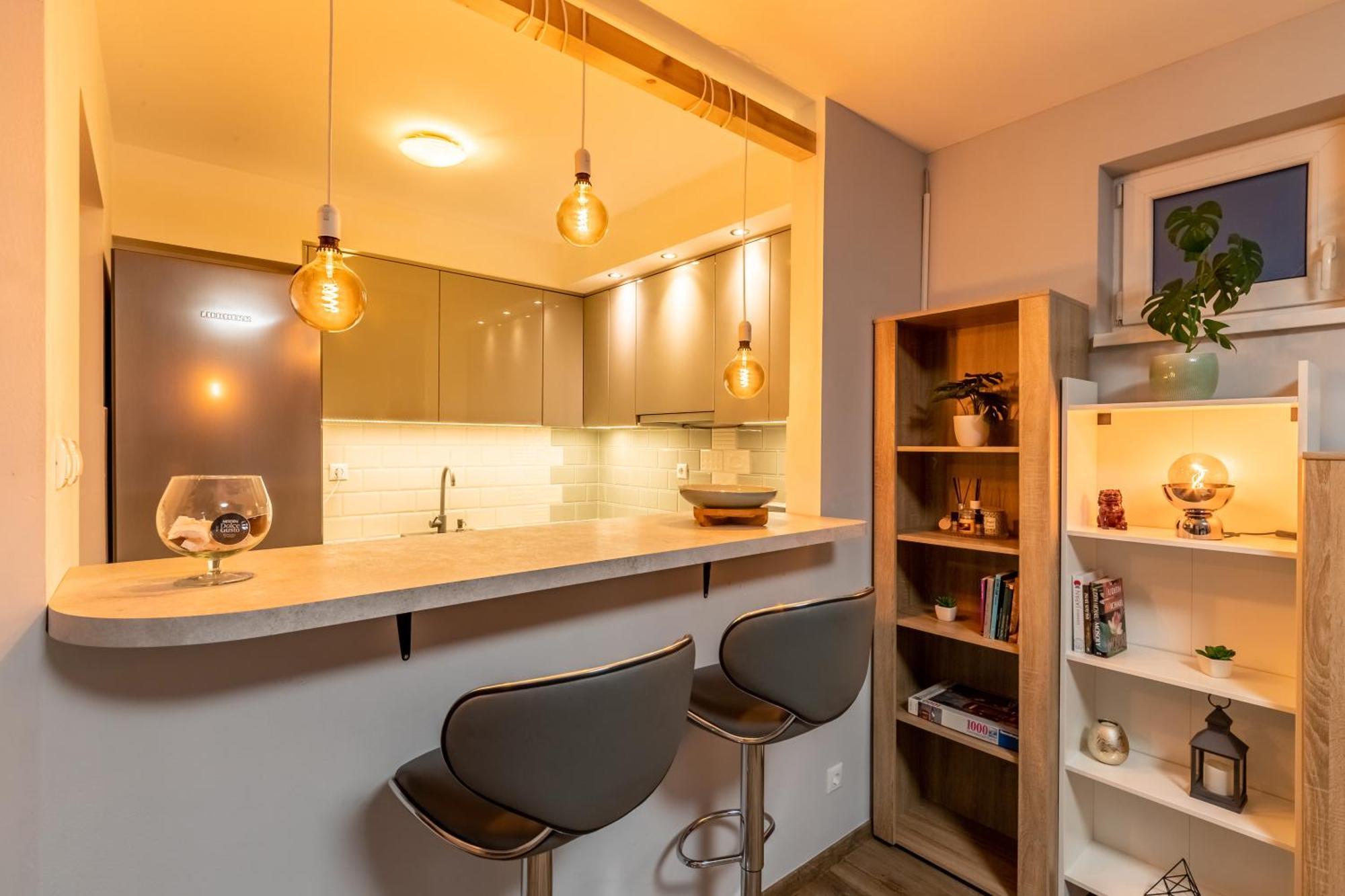 Center Budget Apartment Inside Free Parking Self Check-In Free Streaming Ac Balcony Budapeste Exterior foto